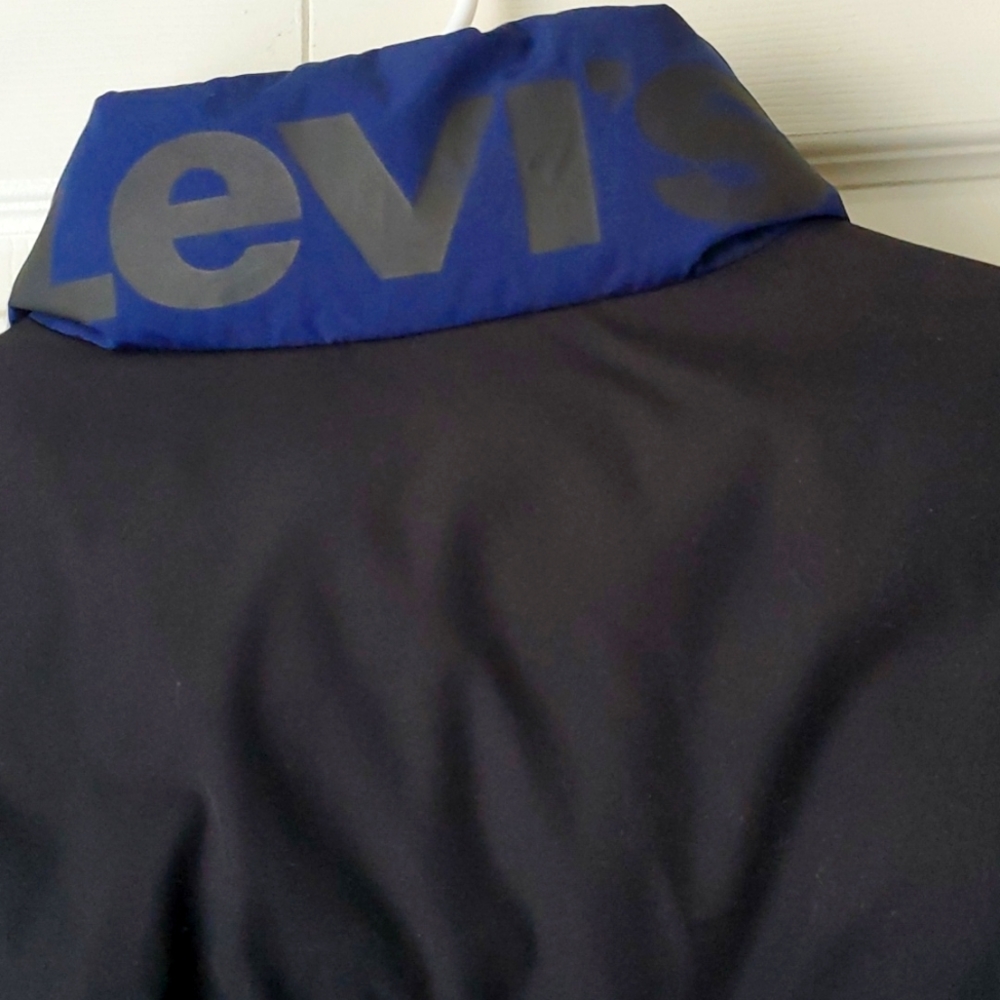Levi's coat - Picture 6 of 12
